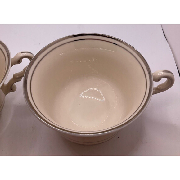 Set of 2 Mid-century Old Ivory Syracuse Teacups with Gold Stripes, 2.5in Tall - Picture 3 of 4